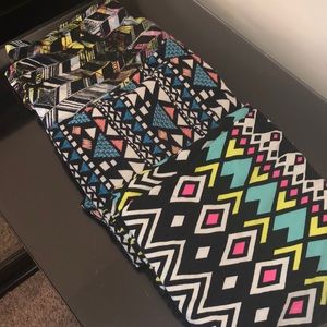 3 pairs of Buskins leggings bold 90s prints